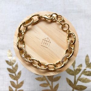 Stella & Dot Christina Link Bracelet in Gold NWOT